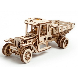Грузовик UGM-11